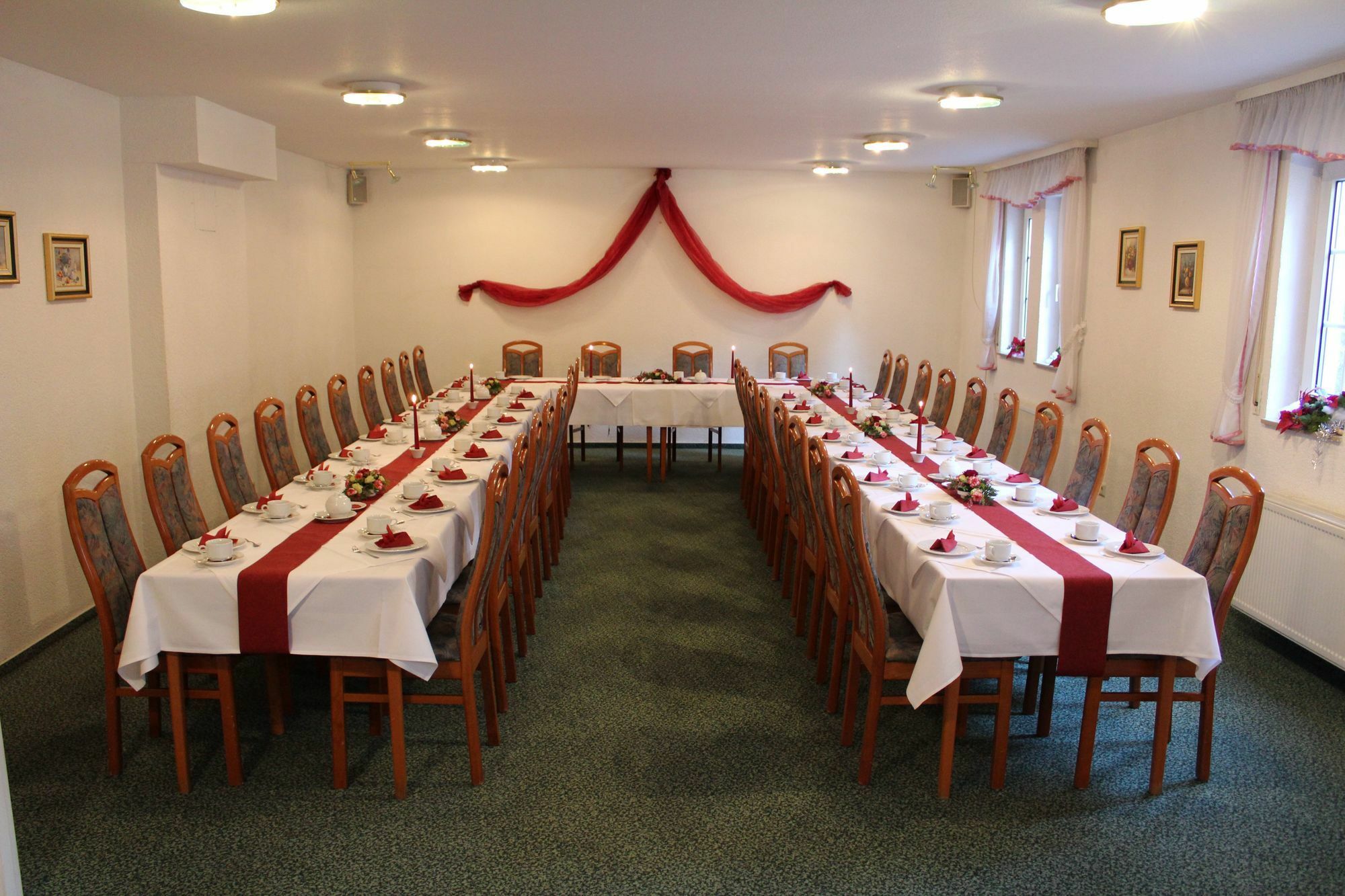 Hotel Weisser Schwan Erfurt Exterior photo